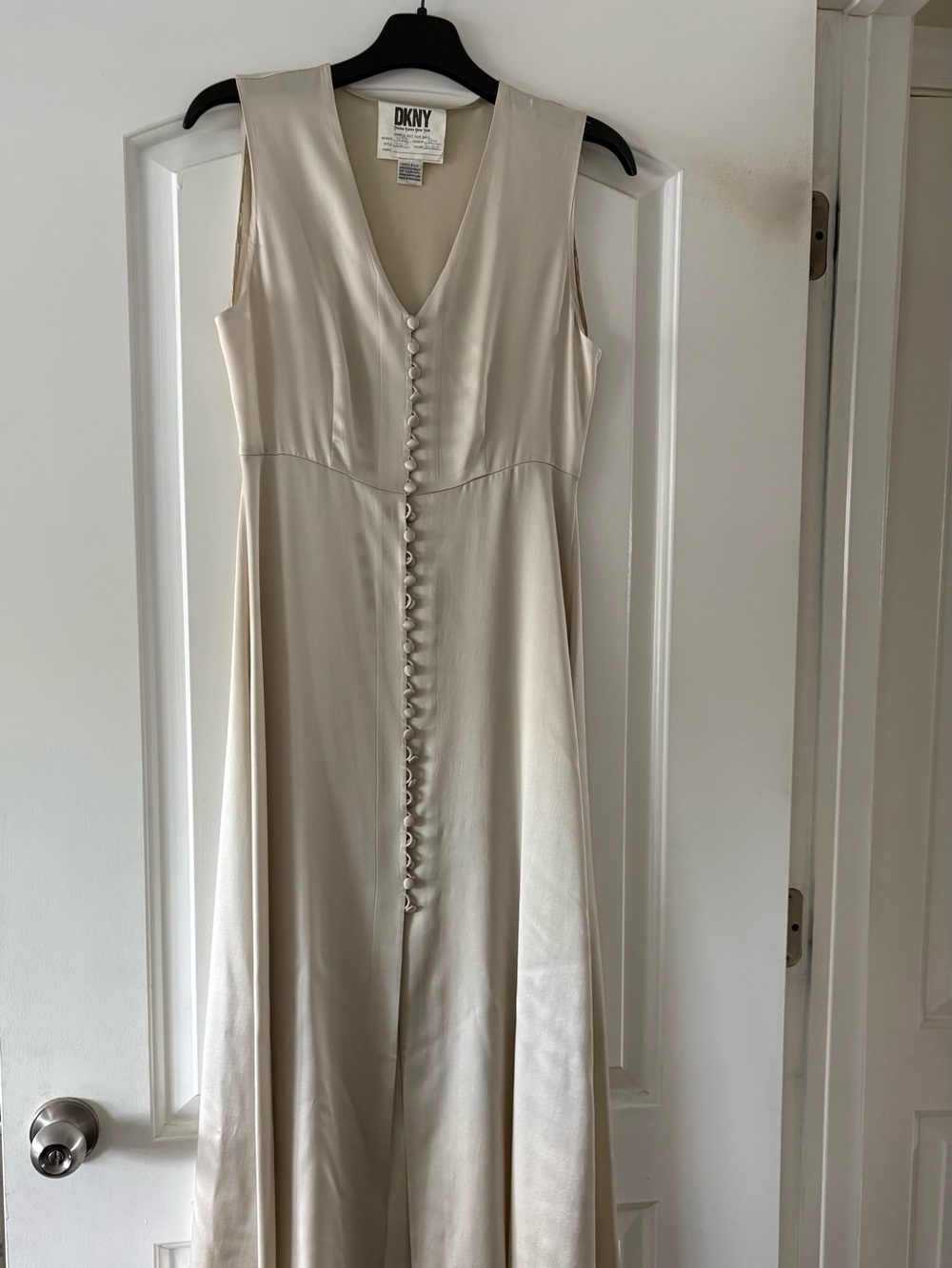 DKNY Silk button down dress in Concrete Beige - Picture 5 of 5